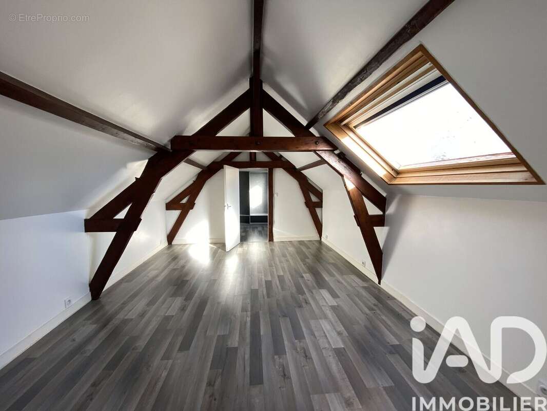 Appartement 204 m² à Malesherbes  - photo 8