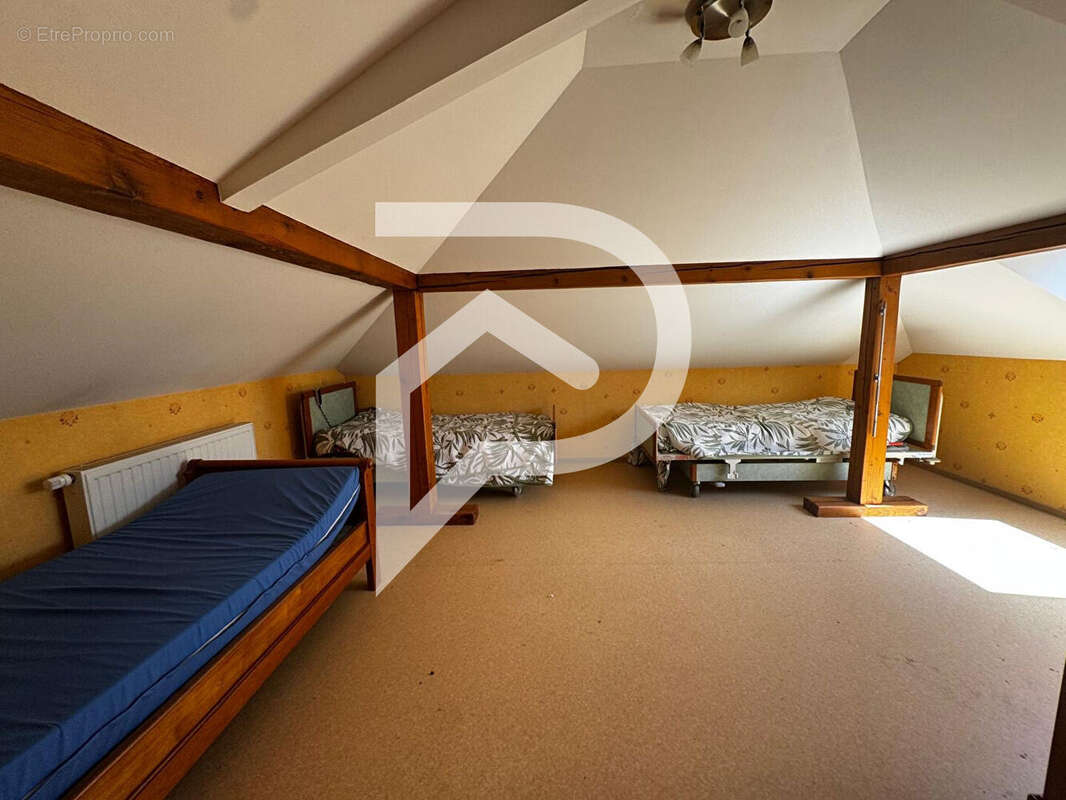 Immeuble Walscheid 2 155 m² - photo 4