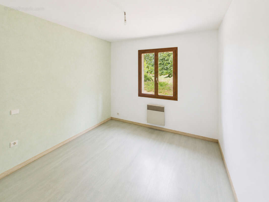 Maison de plain pied avec jardin 87 m2 47200 MARMANDE - photo 7