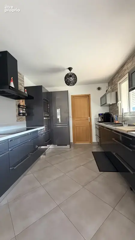A Vendre Valros commune Béziers Maison 5 pièces   110 m2   4 chambres- Terrain 409 m2   Piscine   Garage - photo 5