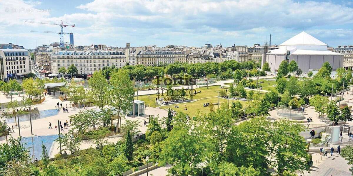 Appartement à PARIS-1E