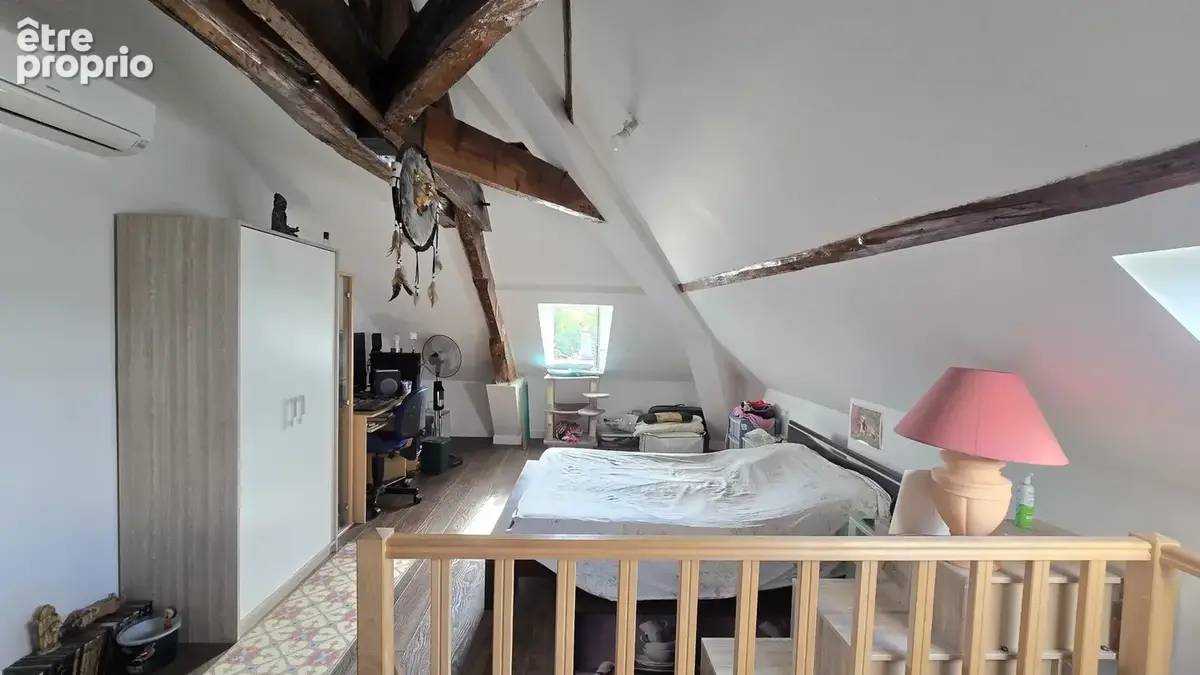 Vente occupee sans rente - maison de village de 83m2  avec jardin garage et cave - photo 12