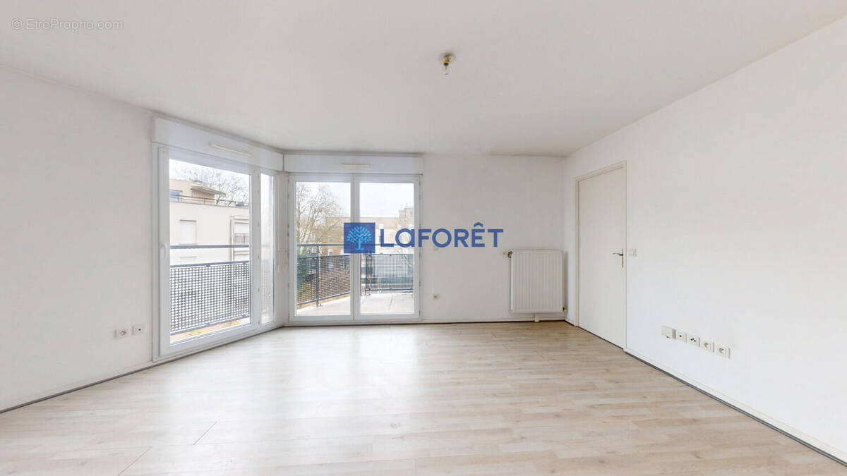 Appartement à ATHIS-MONS