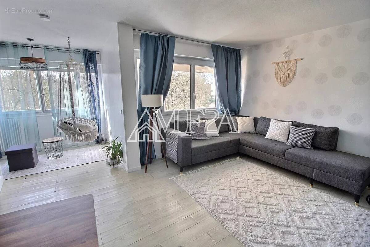 Appartement à MASSY