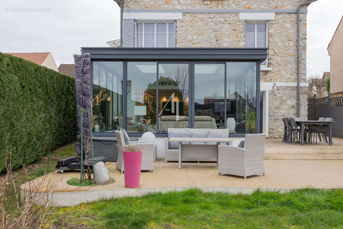 Maison à LAGNY-SUR-MARNE