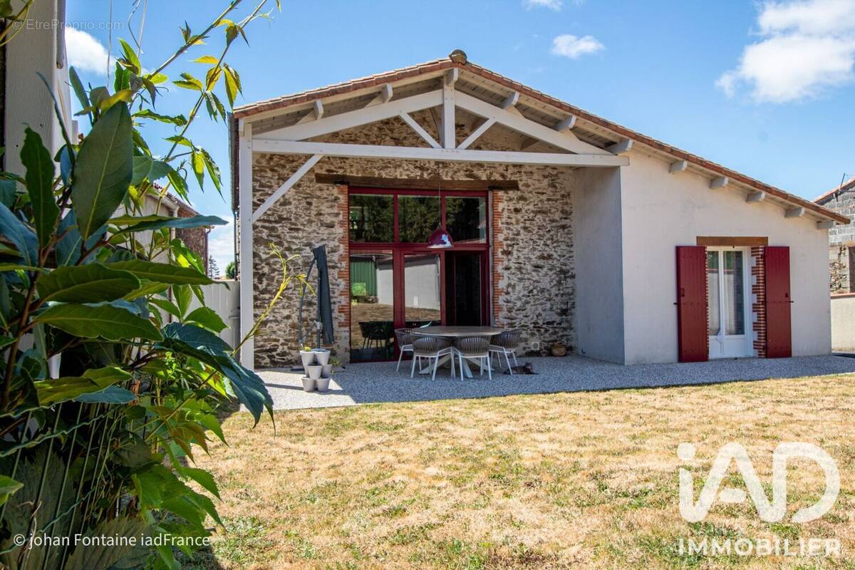 Photo 1 - Maison à LA COPECHAGNIERE