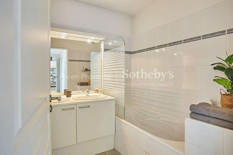 Appartement à AIX-EN-PROVENCE