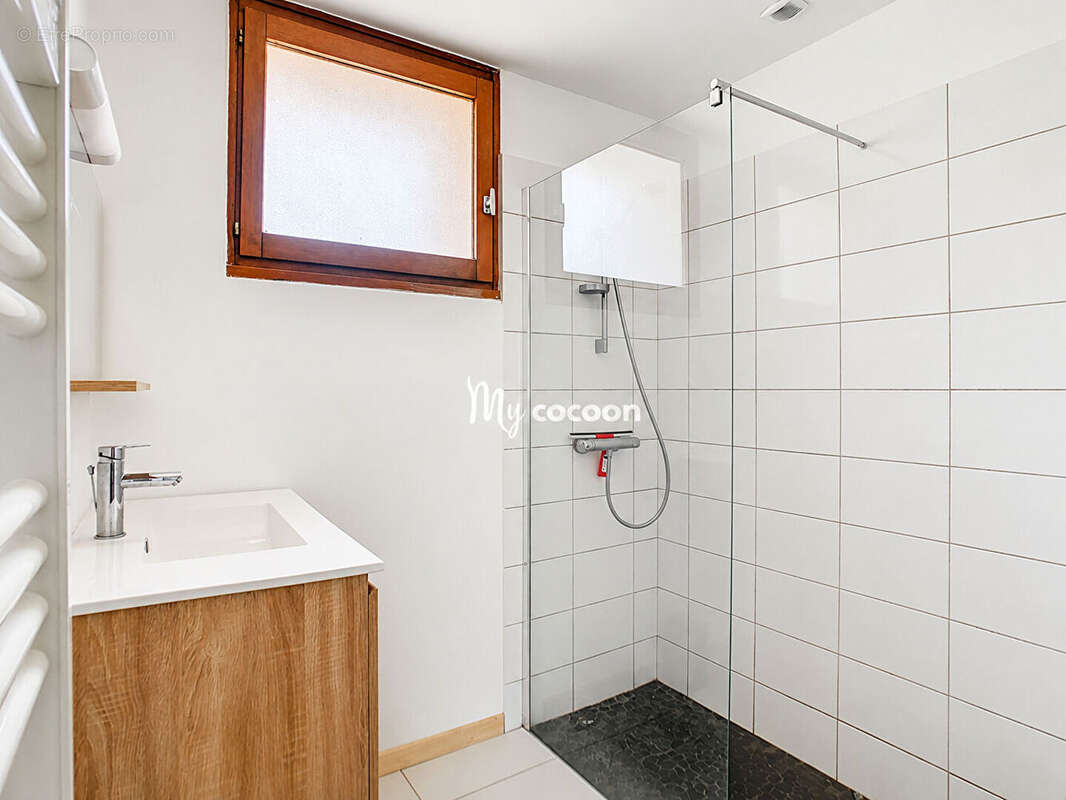Maison - T4 - 110 m² - photo 7