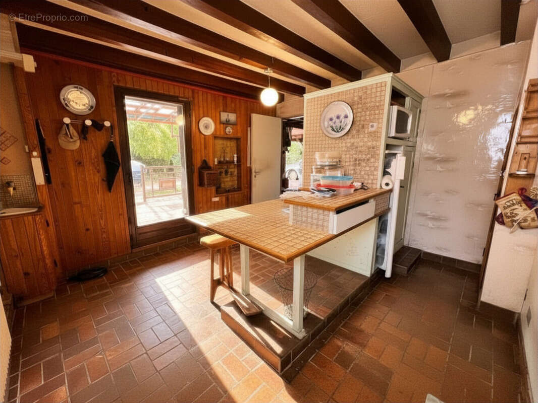 Maison à POUILLY-SUR-SAONE