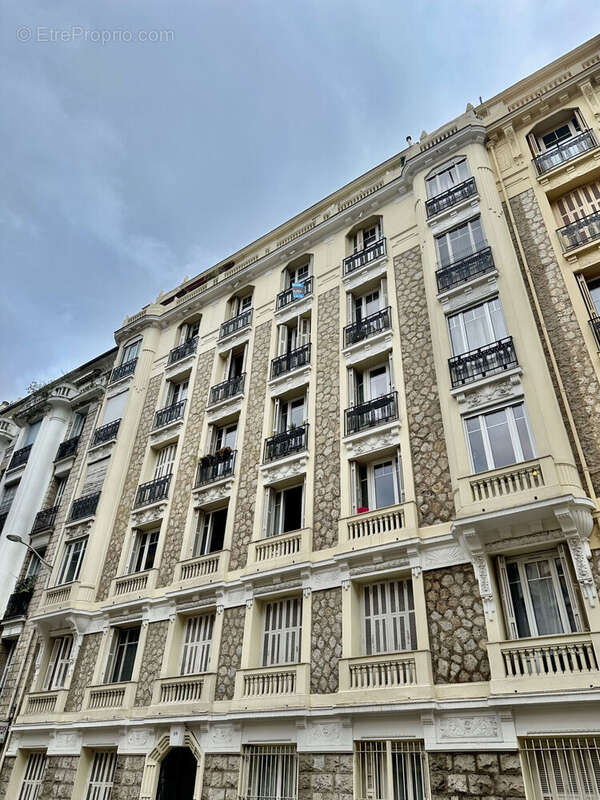 Photo 2 - Appartement à NICE