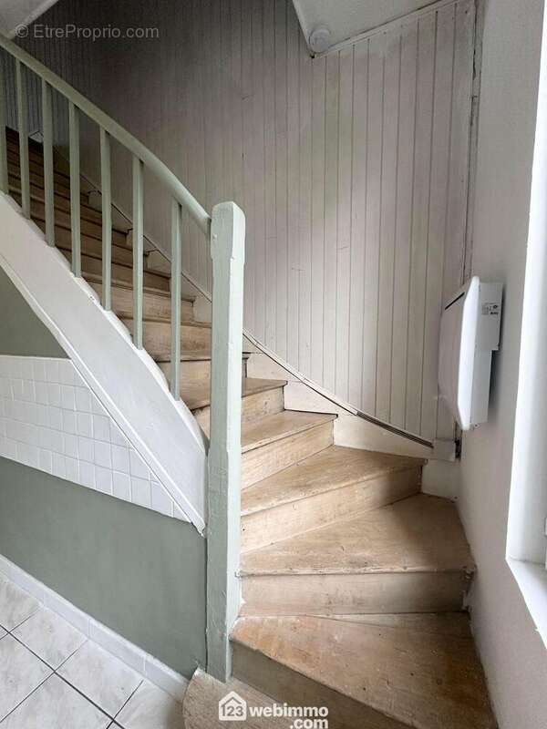 Découvrons l'étage - Maison à LAON