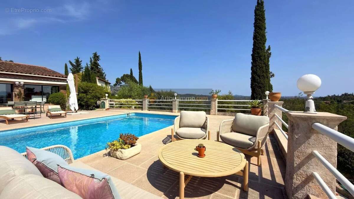 Maison 116 m² à Frejus  - photo 4