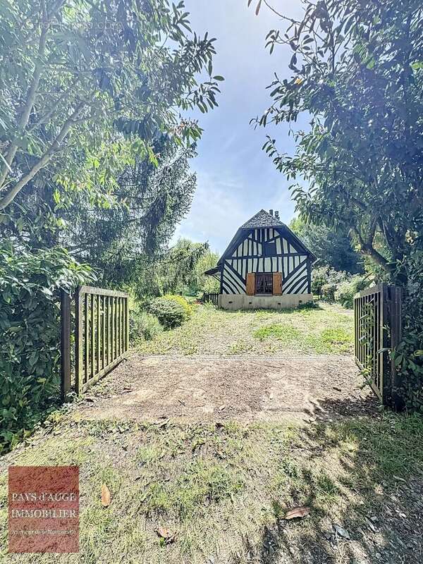 Maison à SAINT-PIERRE-SUR-DIVES