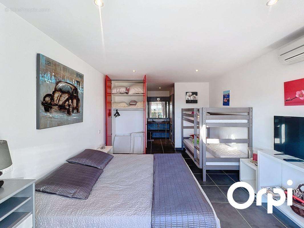 Maison à PORTO-VECCHIO