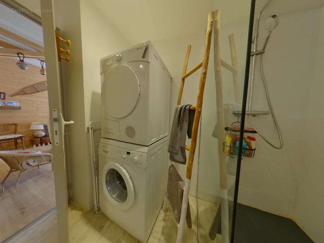 Appartement à LES THUILES