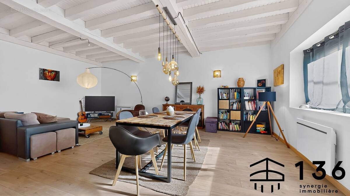 Maison 126 m² à Champagne  - photo 6