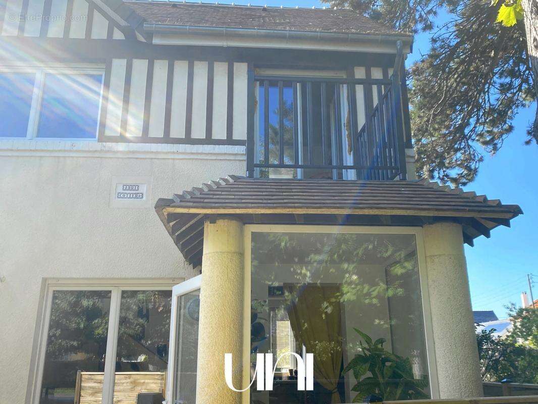 Maison à OUISTREHAM