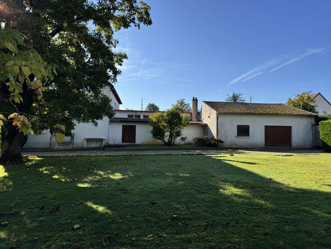 Maison à CLAMECY
