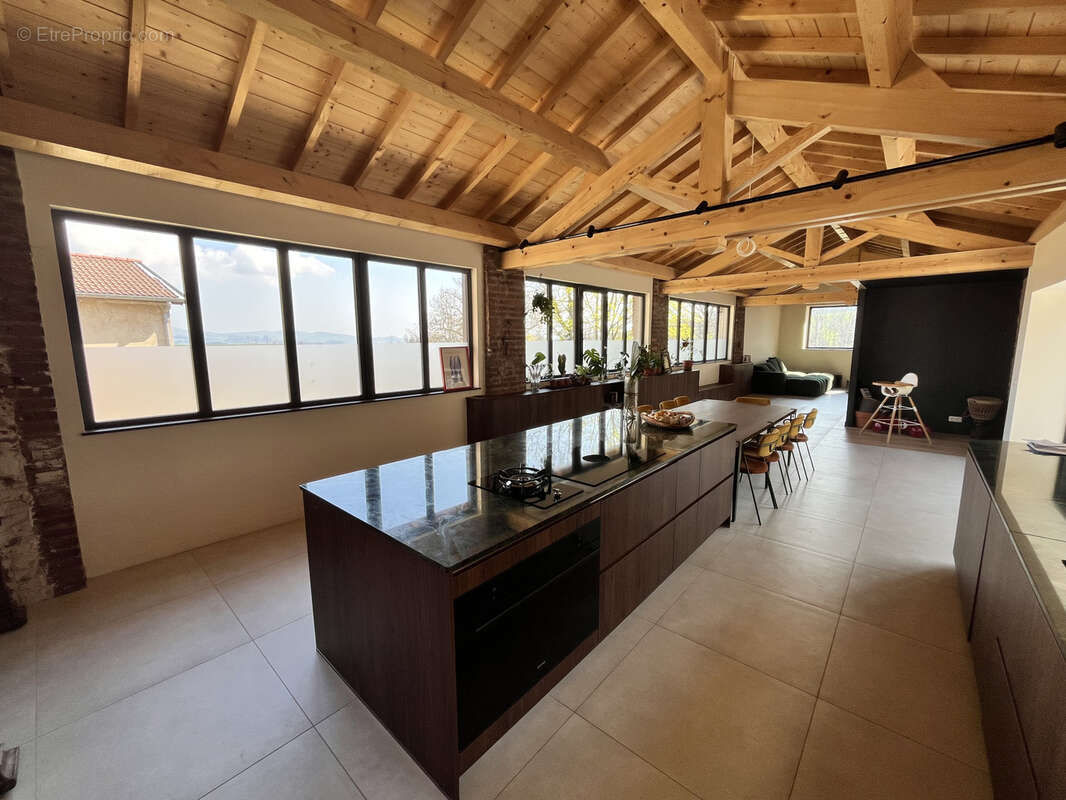 Maison à LA FOUILLOUSE