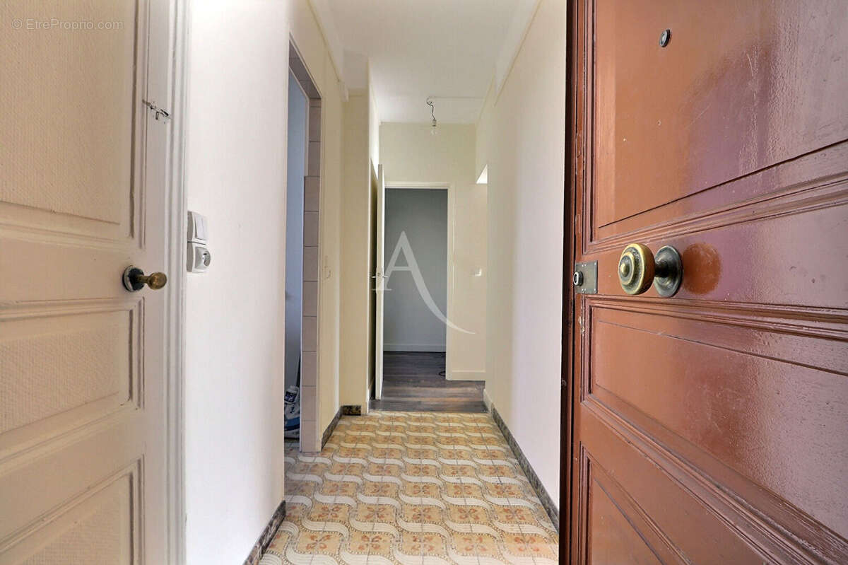 Appartement à AUBERVILLIERS