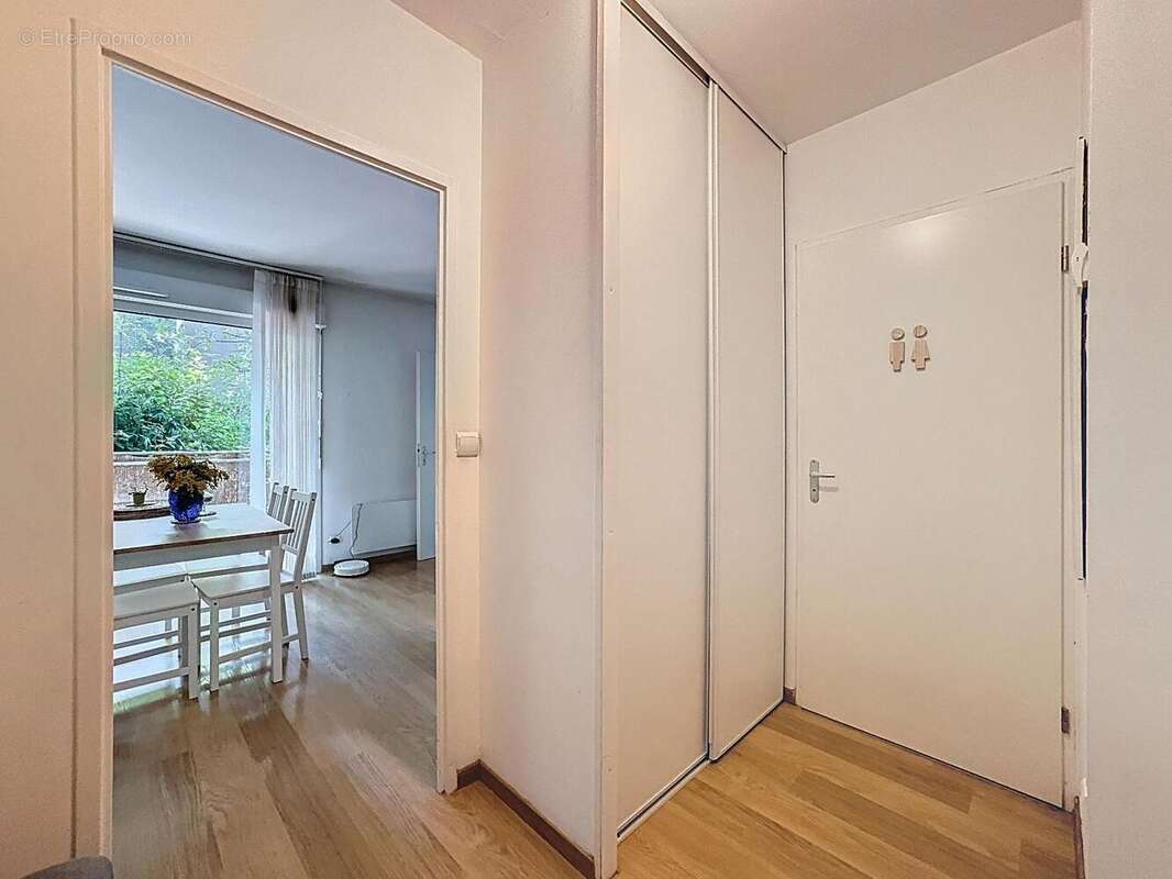   - Appartement à LILLE