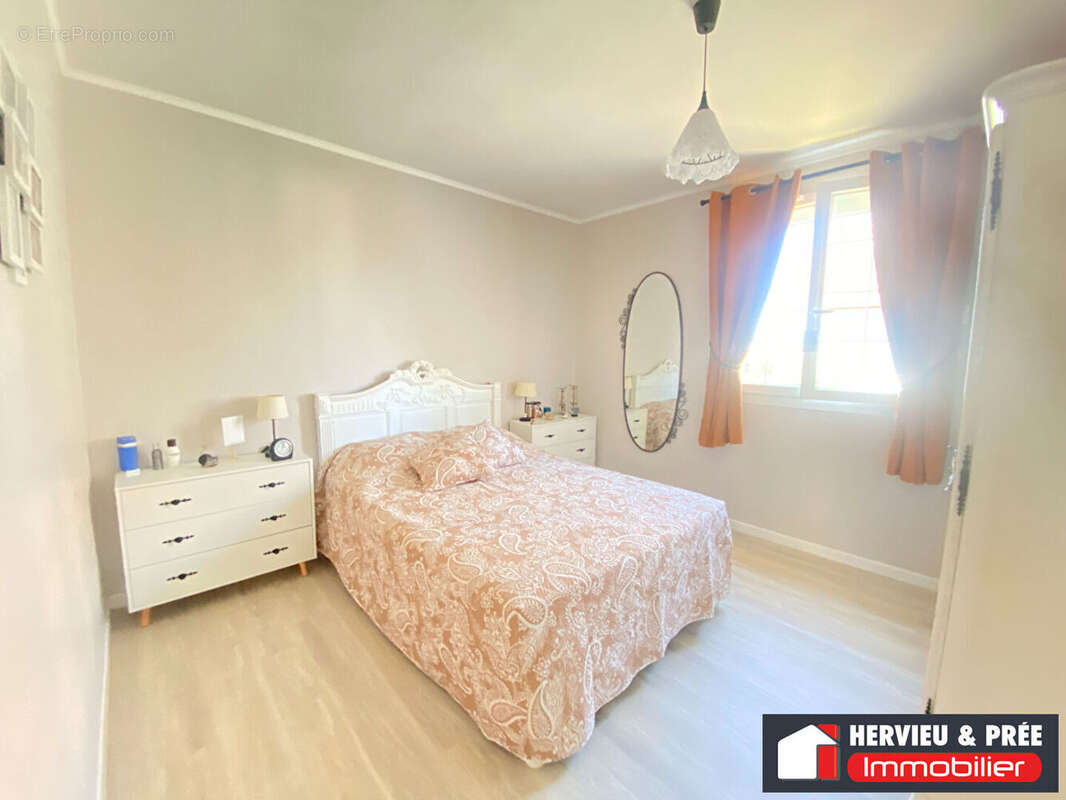 Maison à LUC-SUR-MER