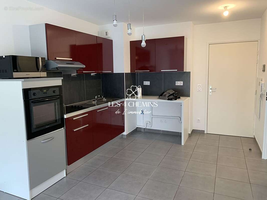 Appartement à ROUSSET