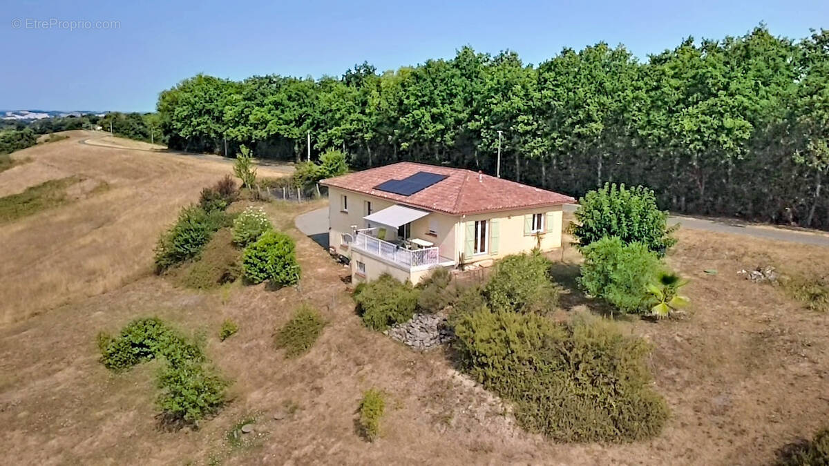 Maison à MIRANDE