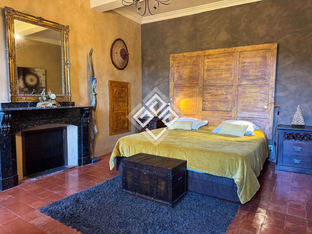 Maison de Maître restaurée avec élégance avec piscine - photo 38