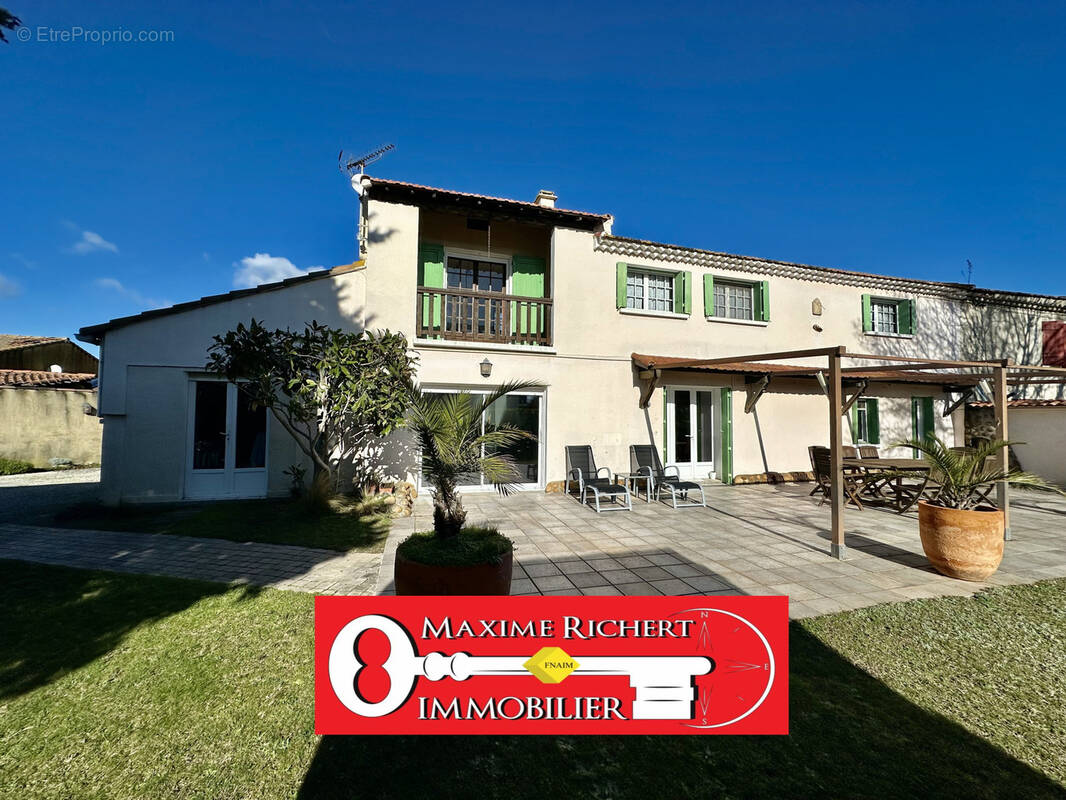 Maison à SAINT-MARTIN-DE-CRAU