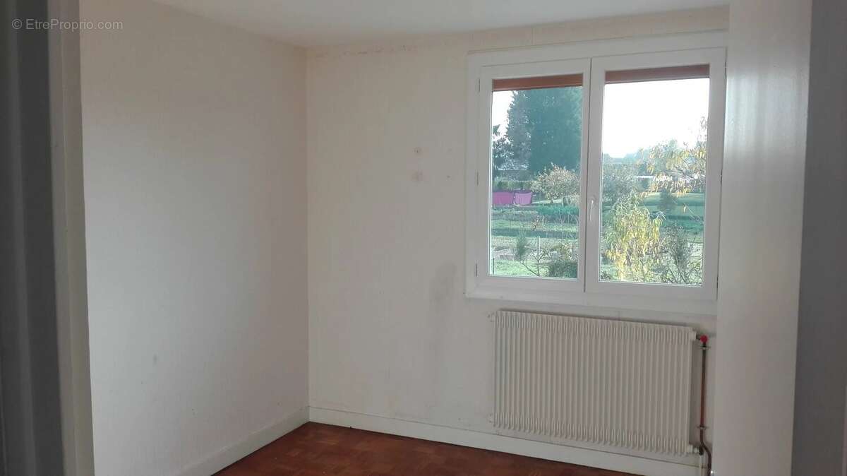 Maison à PARAY-LE-MONIAL