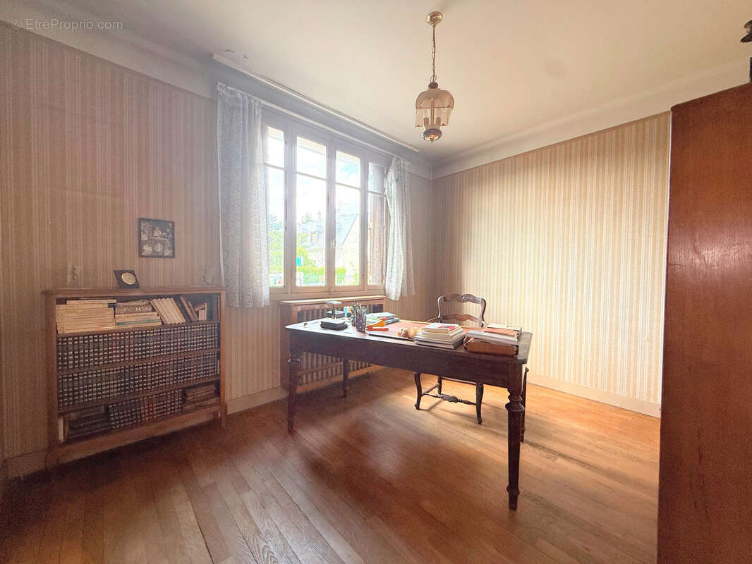 Maison à RUEIL-MALMAISON