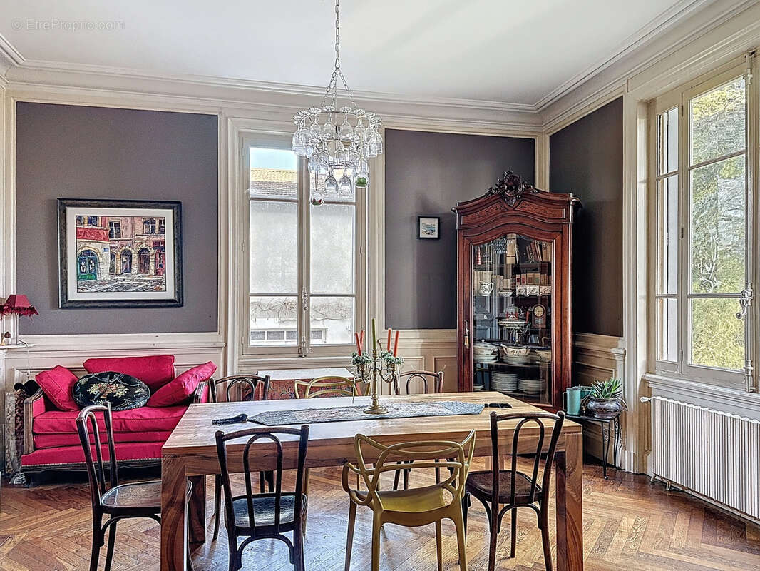 Maison à RILLIEUX-LA-PAPE