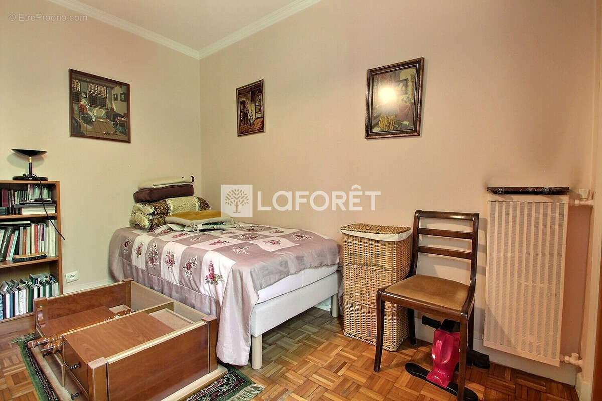 Appartement à NANTERRE