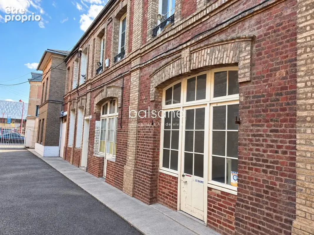 Appartement 613 m² à vendre à Elbeuf (76500) - photo 2