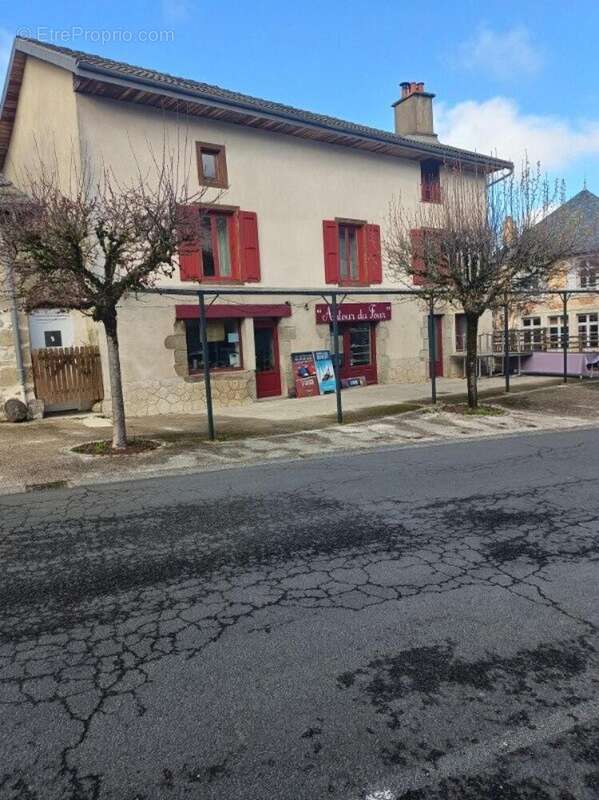 Maison 156 m² à Marcoles  - photo 6