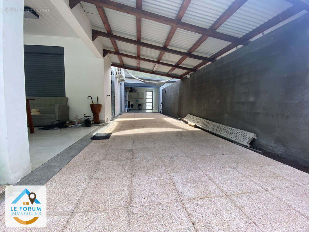 Maison à SAINT-JOSEPH