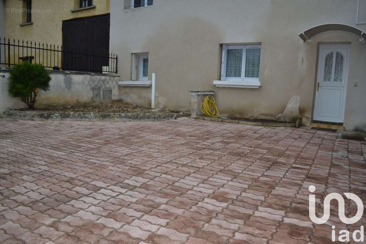 Photo 2 - Appartement à PORCHEVILLE