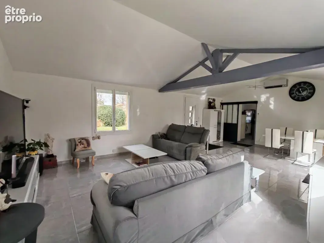 Maison plain pied 5 chambres avec piscine couverte - photo 6