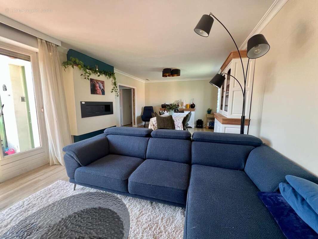 Photo 2 - Maison à AMBARES-ET-LAGRAVE