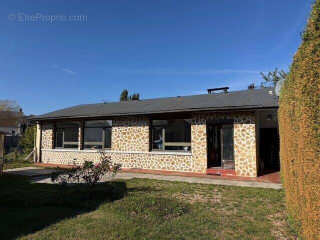 Maison à PACY-SUR-EURE