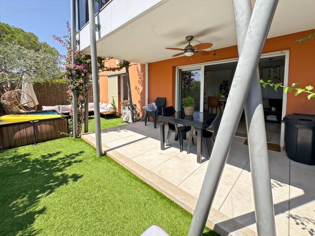Appartement à FREJUS