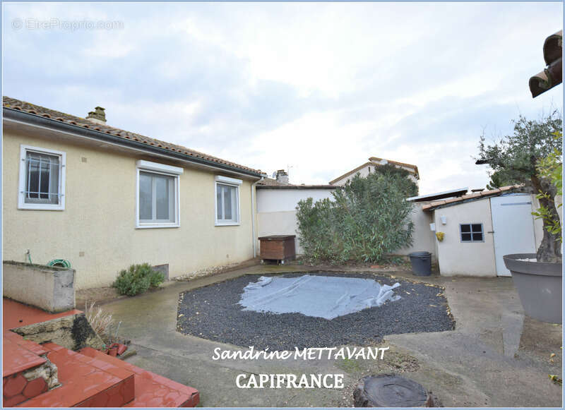 Maison à SAINT-THIBERY