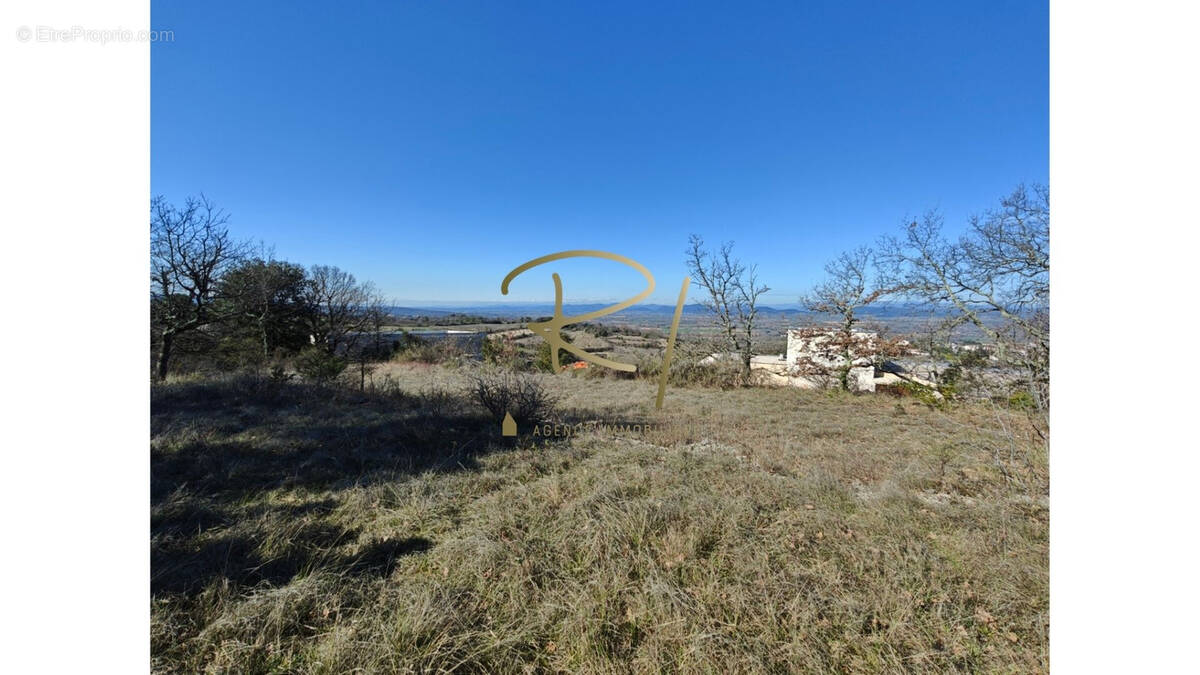 Terrain à BARJAC