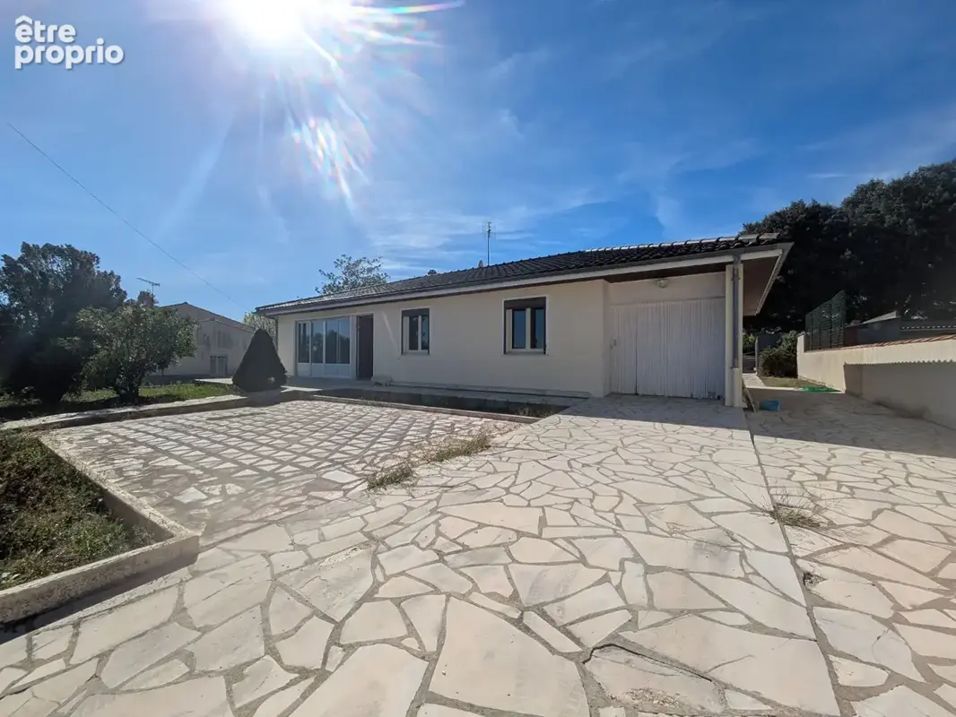 Maison à BORDS