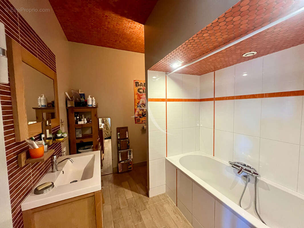 En exclusivité un Appartement pas comme les autres  - 4 pièces avec jardin de 70m2 - photo 6