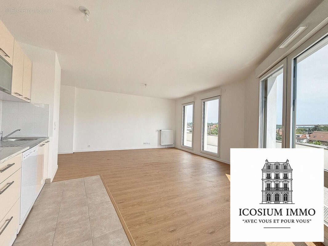 Appartement à VILLEMOMBLE