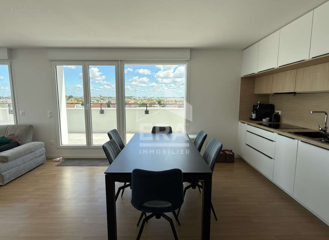 Appartement à FLEURY-SUR-ORNE