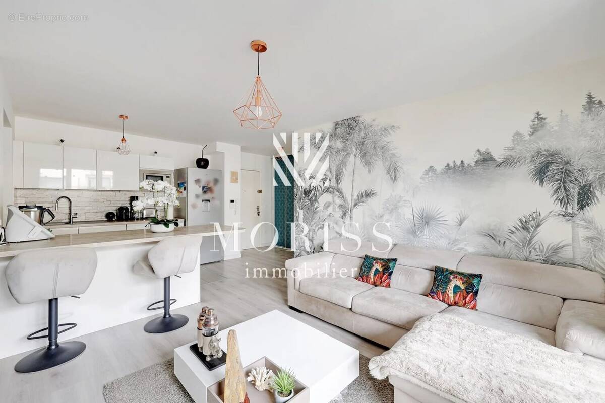 Appartement à COLOMBES