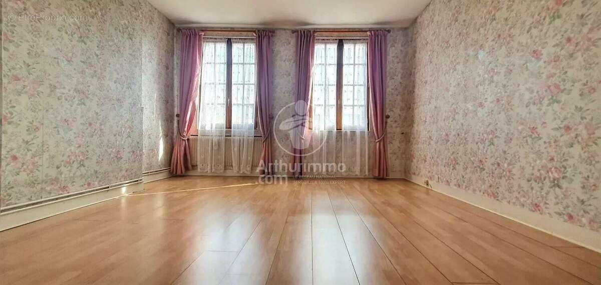 Maison à DEVILLE-LES-ROUEN